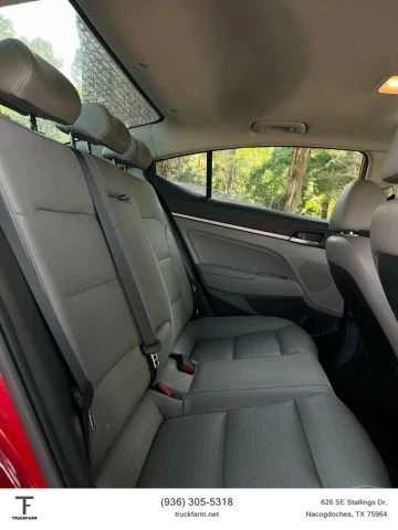 2017 Hyundai Elantra - Image 9 of 15