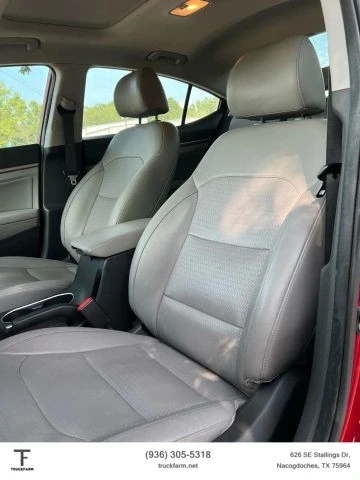 2017 Hyundai Elantra - Image 11 of 15