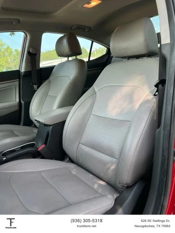2017 Hyundai Elantra - Image 11 of 15
