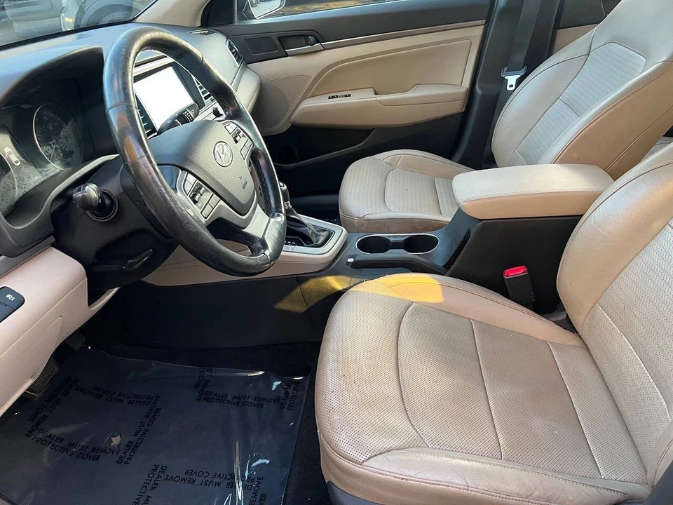 2017 Hyundai Elantra - Image 8 of 10