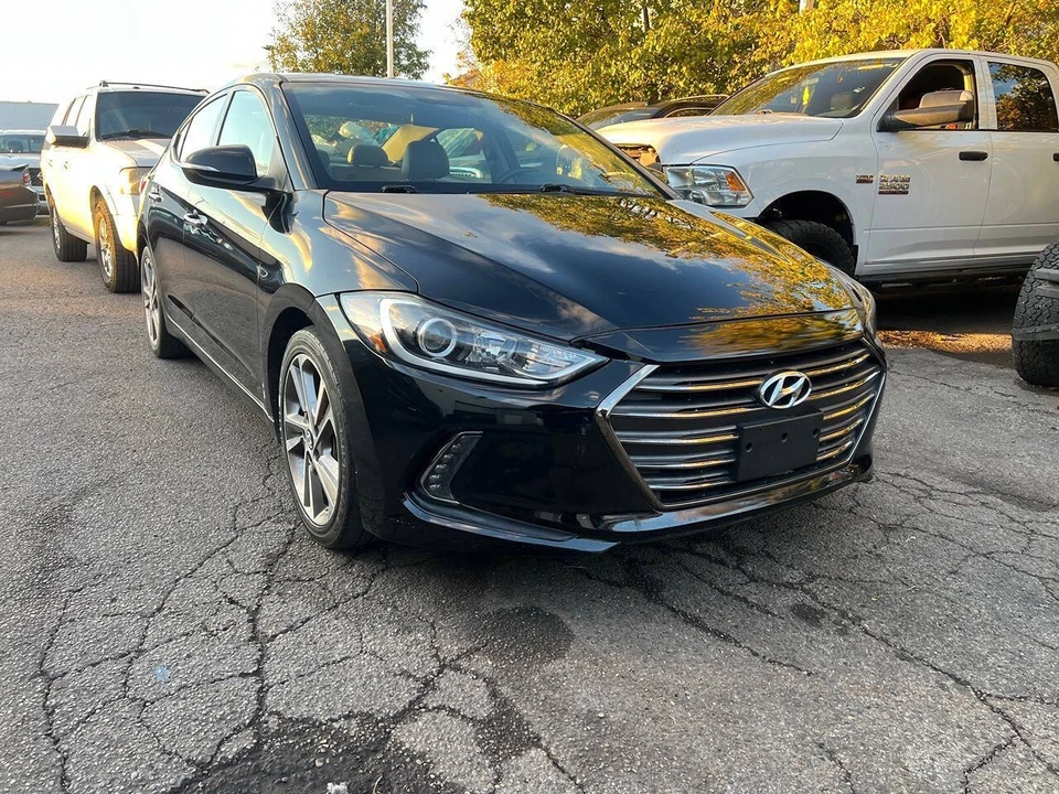 2017 Hyundai Elantra - Image 2 of 10
