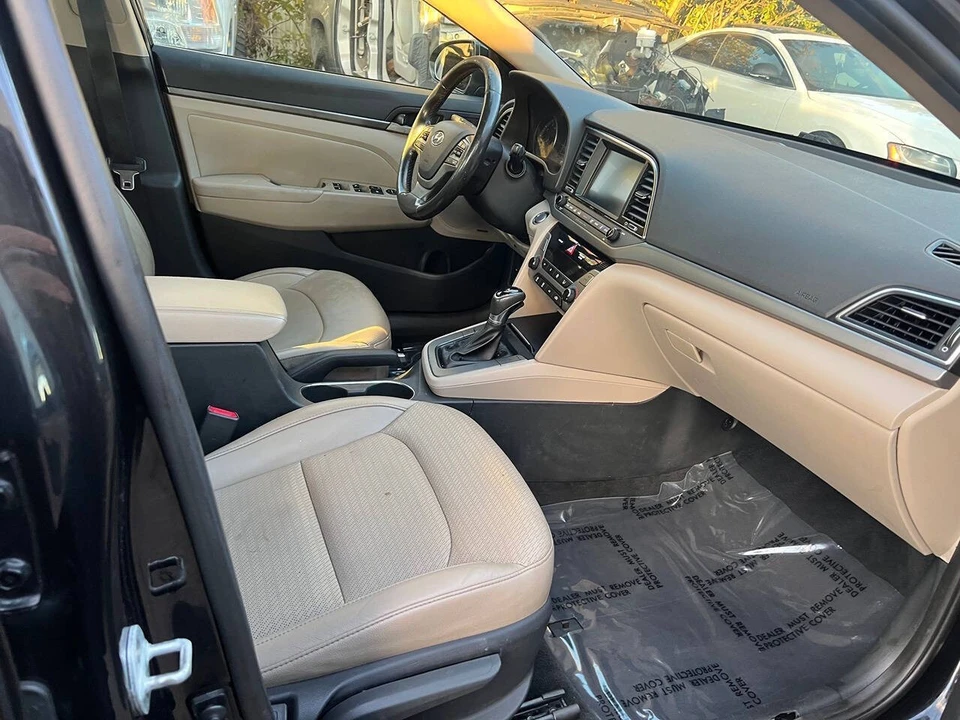2017 Hyundai Elantra - Image 10 of 10