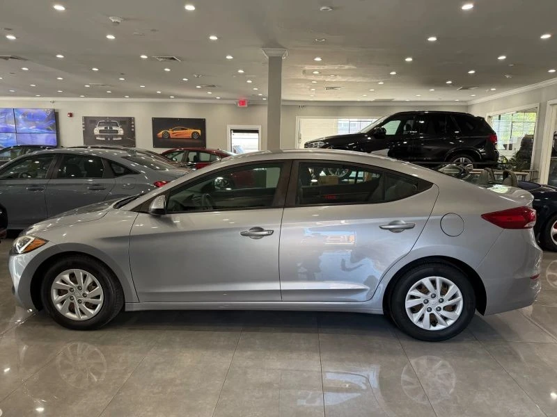 2017 Hyundai Elantra - Image 2 of 12