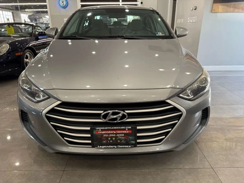 2017 Hyundai Elantra - Image 7 of 12