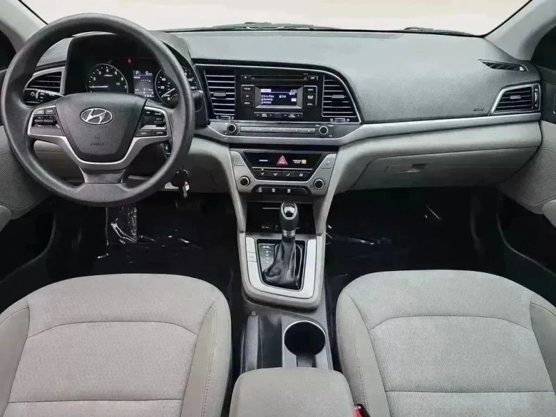 2017 Hyundai Elantra - Image 10 of 12