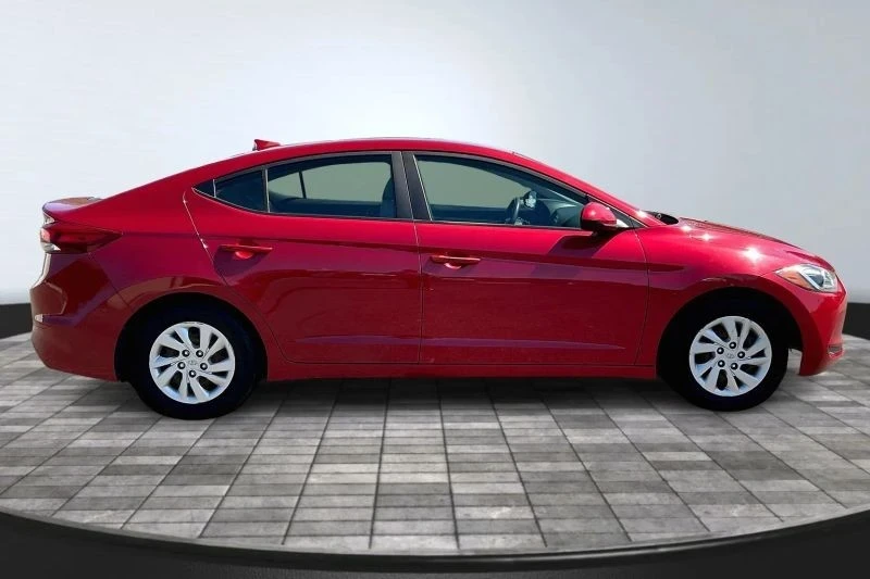 2017 Hyundai Elantra - Image 7 of 12