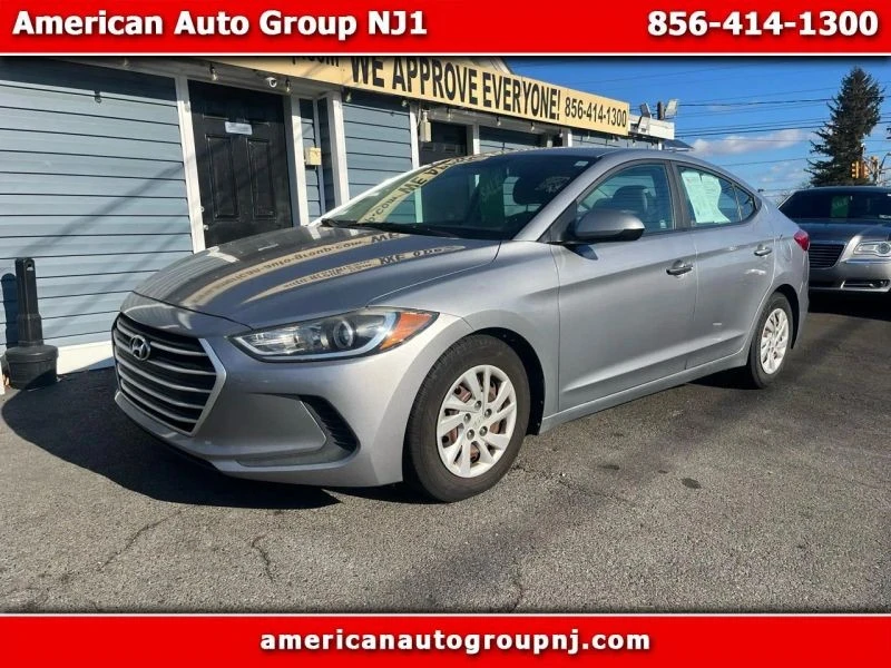 2017 Hyundai Elantra - Image 2 of 12