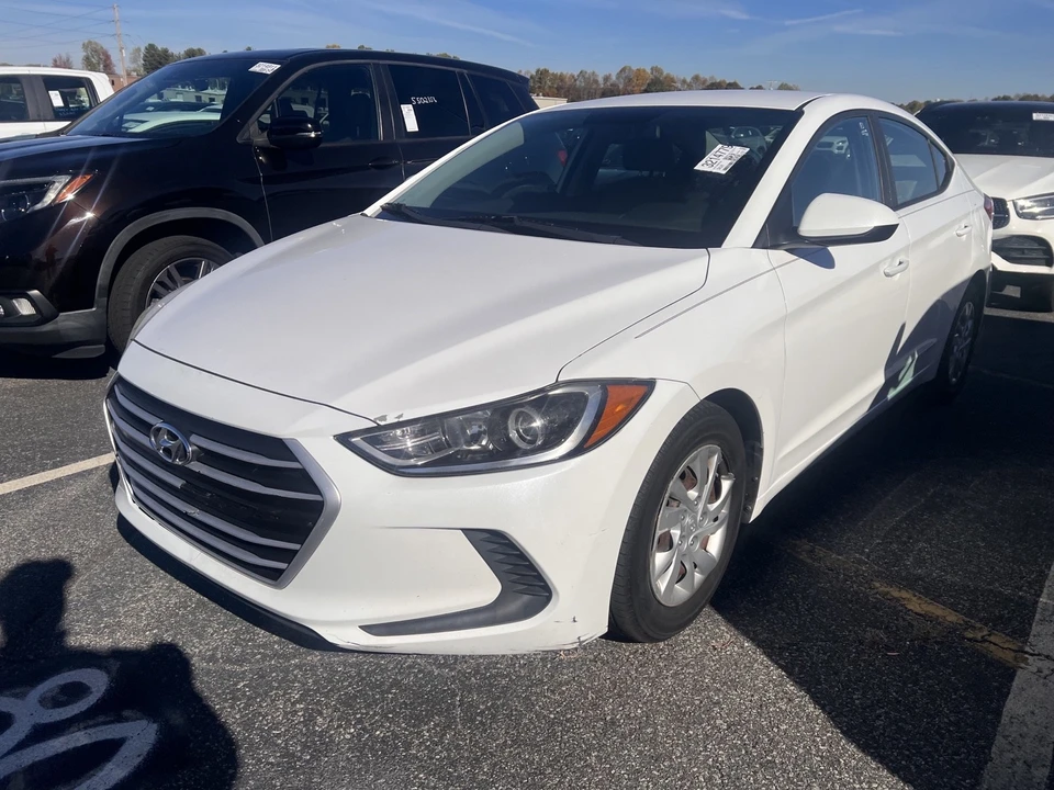 2017 Hyundai Elantra - Image 2 of 16