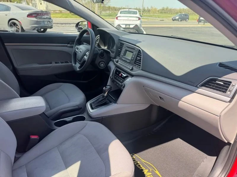 2017 Hyundai Elantra - Image 8 of 11