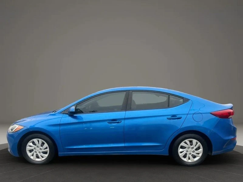 2017 Hyundai Elantra - Image 8 of 12