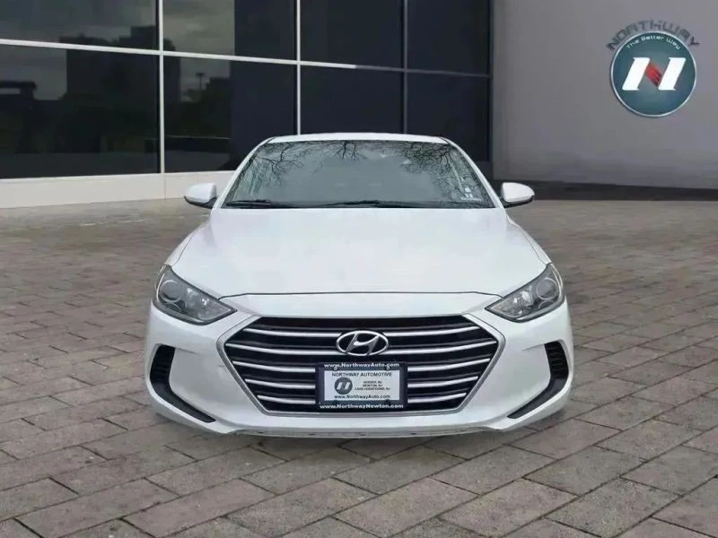 2017 Hyundai Elantra - Image 8 of 12