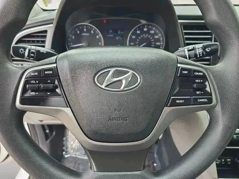 2017 Hyundai Elantra - Image 12 of 12