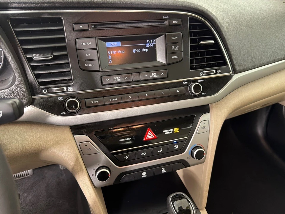 2017 Hyundai Elantra - Image 16 of 21