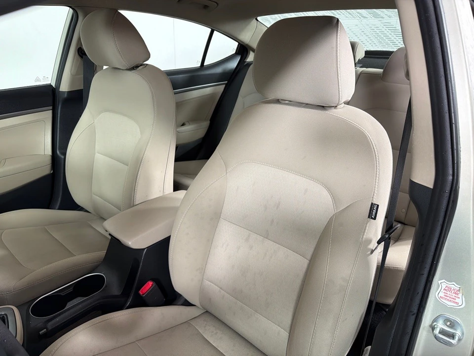 2017 Hyundai Elantra - Image 13 of 21