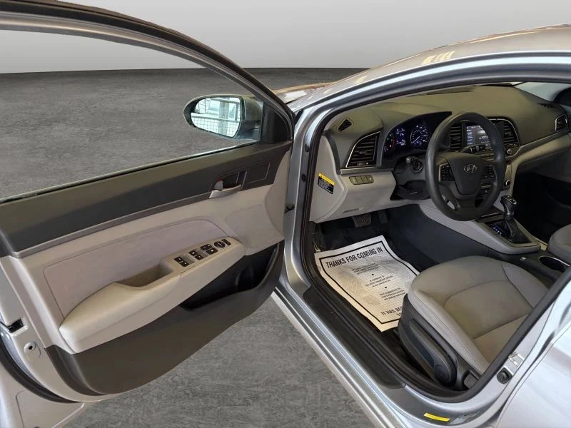 2017 Hyundai Elantra - Image 9 of 12