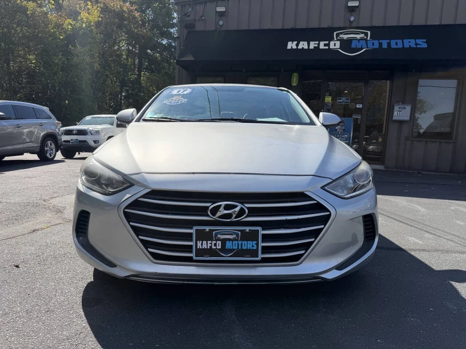 2017 Hyundai Elantra - Image 5 of 21
