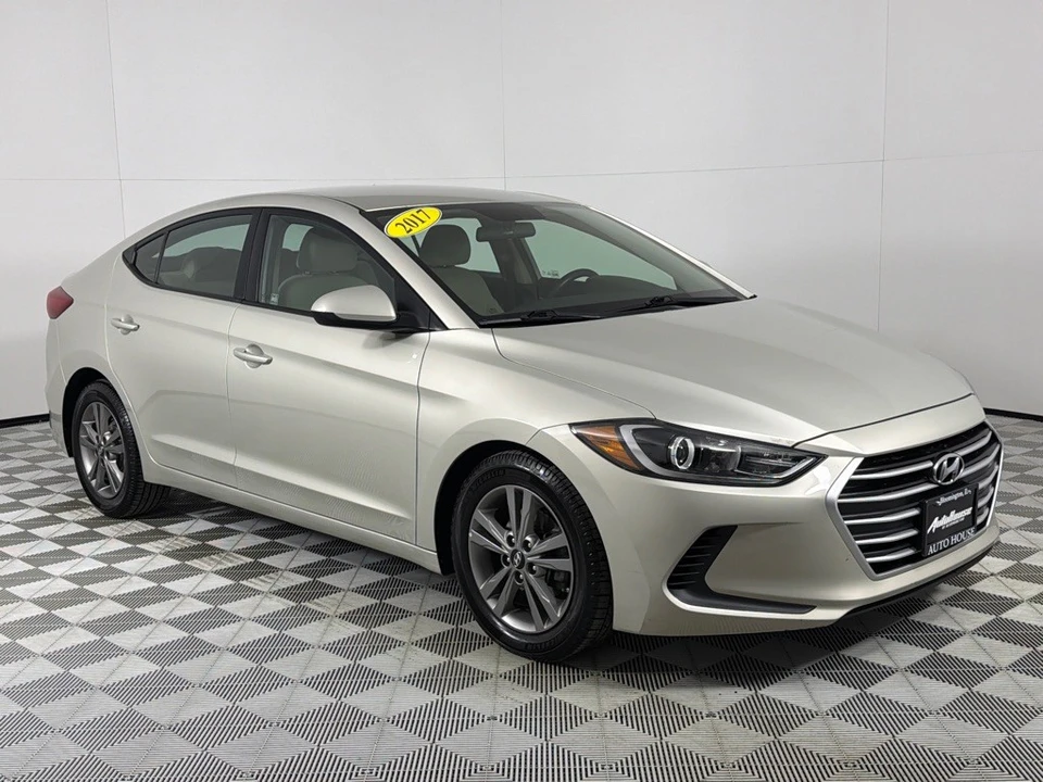 2017 Hyundai Elantra - Image 3 of 12
