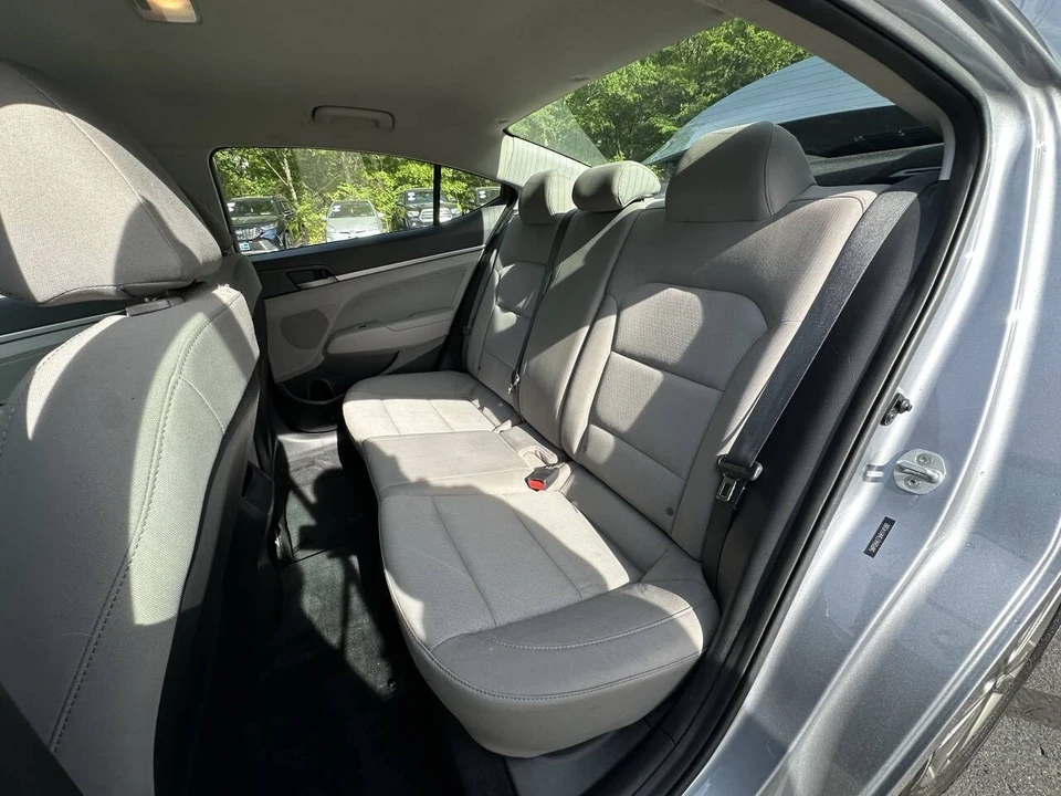 2017 Hyundai Elantra - Image 14 of 21