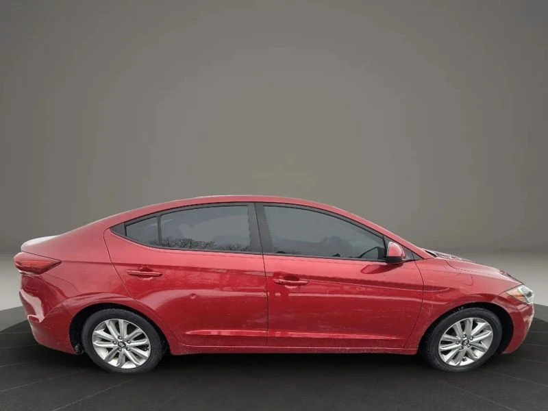 2017 Hyundai Elantra - Image 4 of 12