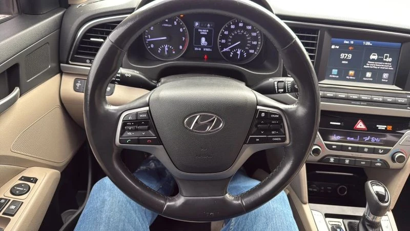 2017 Hyundai Elantra - Image 10 of 12