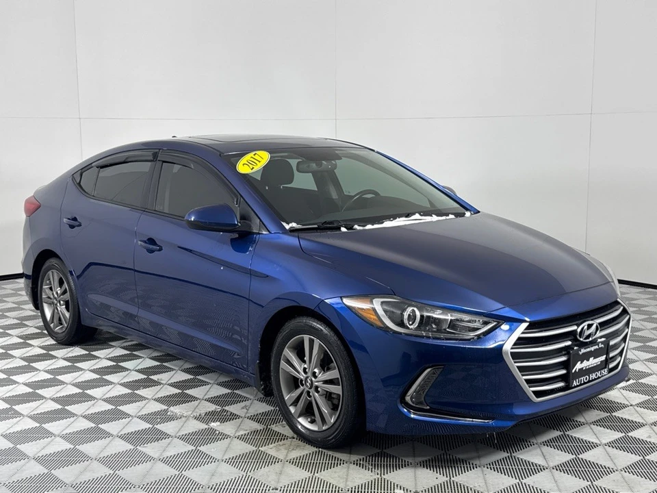 2017 Hyundai Elantra - Image 3 of 12