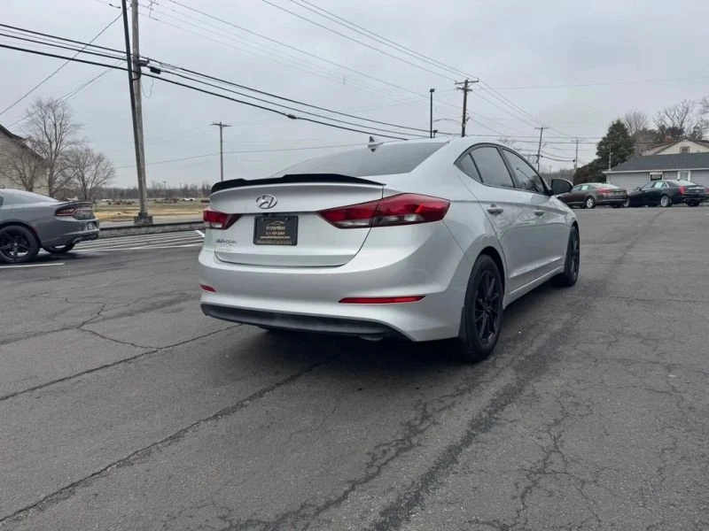 2017 Hyundai Elantra - Image 3 of 11
