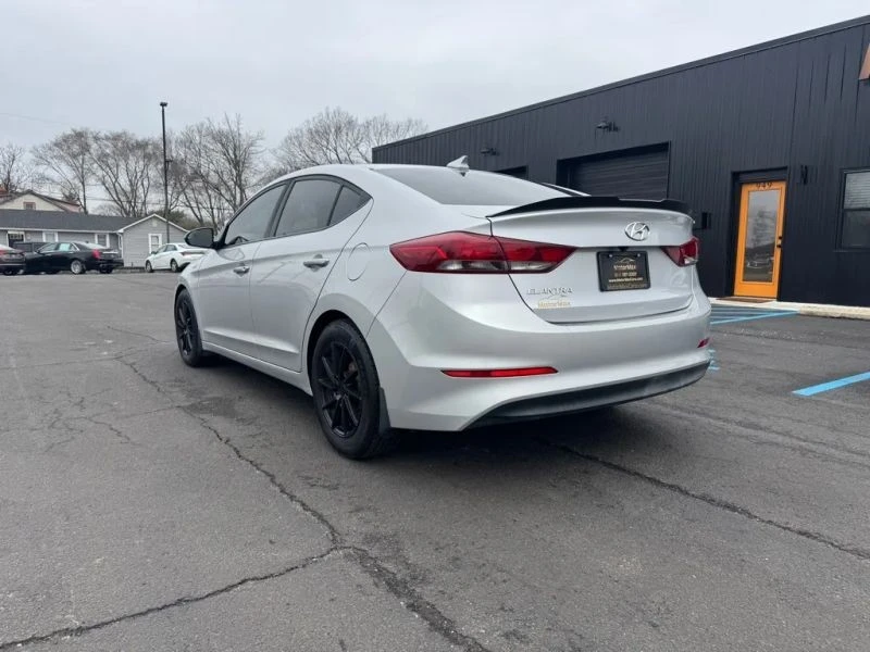 2017 Hyundai Elantra - Image 2 of 11