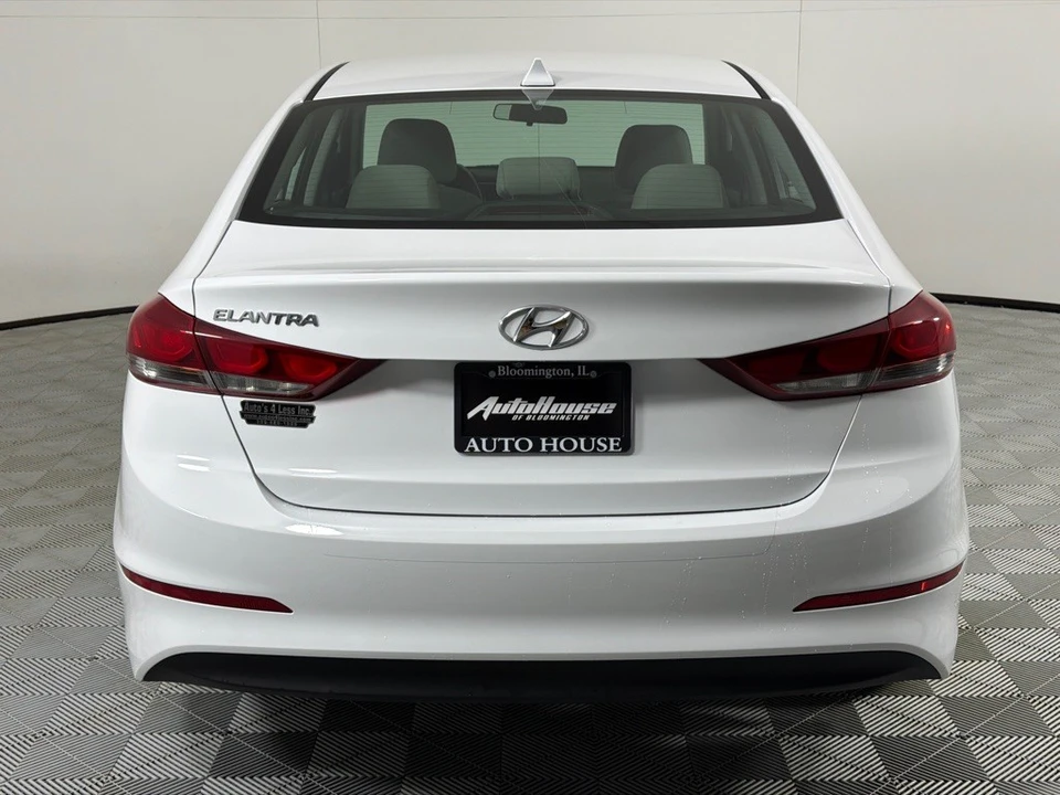 2017 Hyundai Elantra - Image 6 of 12