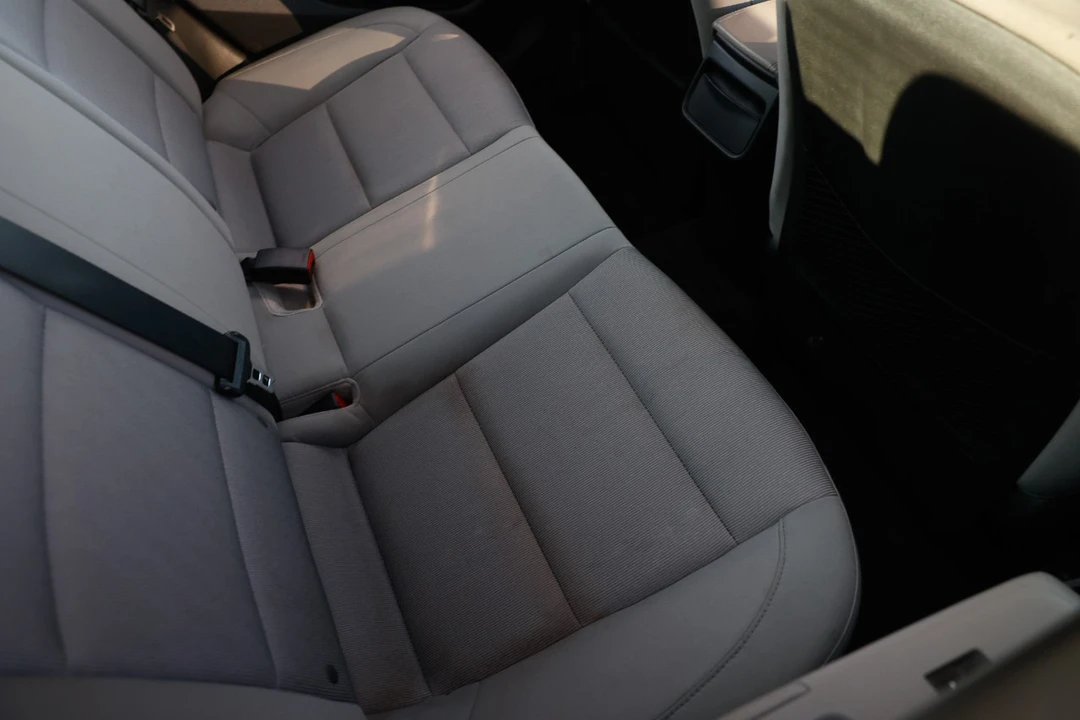 2017 Hyundai Elantra - Image 12 of 12