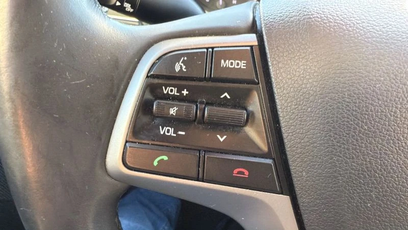2017 Hyundai Elantra - Image 12 of 12
