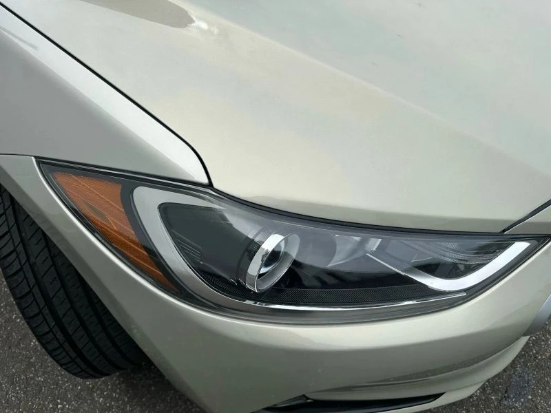 2017 Hyundai Elantra - Image 6 of 12