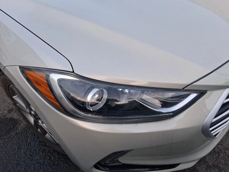 2017 Hyundai Elantra - Image 9 of 12