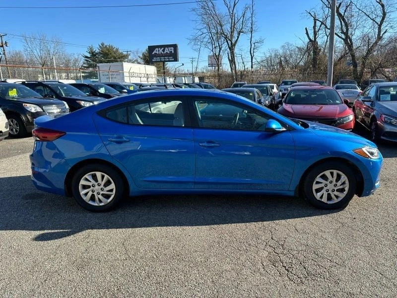 2017 Hyundai Elantra - Image 8 of 12