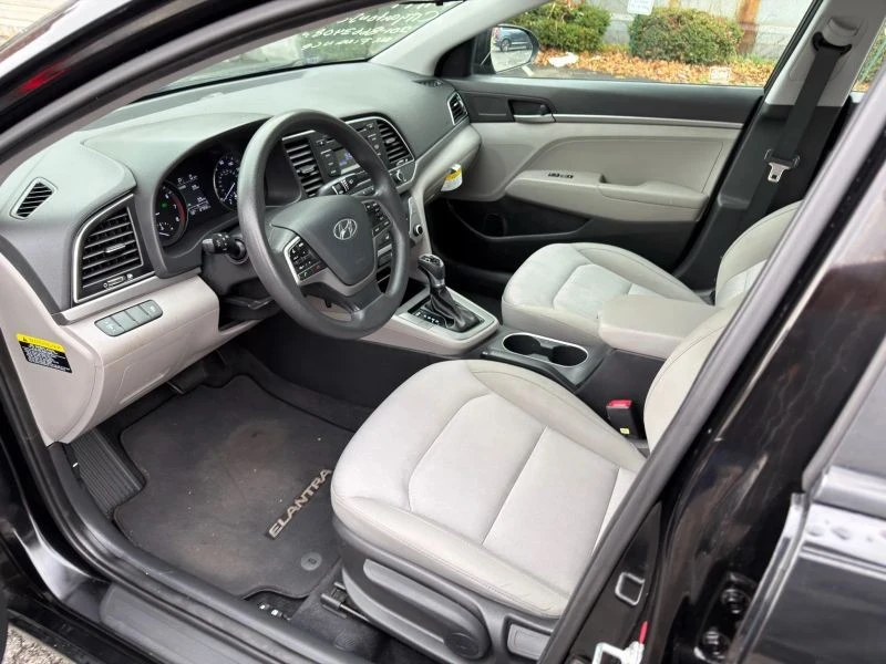 2017 Hyundai Elantra - Image 12 of 12