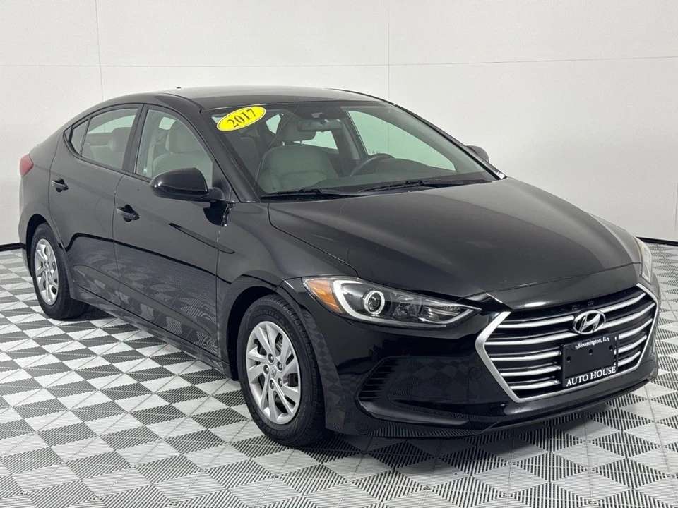 2017 Hyundai Elantra - Image 3 of 12