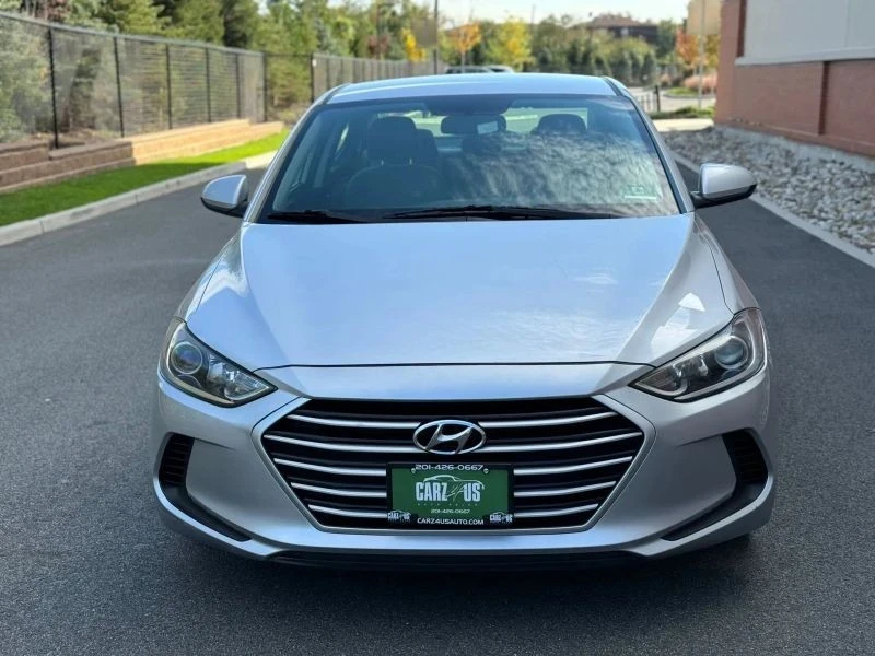 2017 Hyundai Elantra - Image 3 of 12