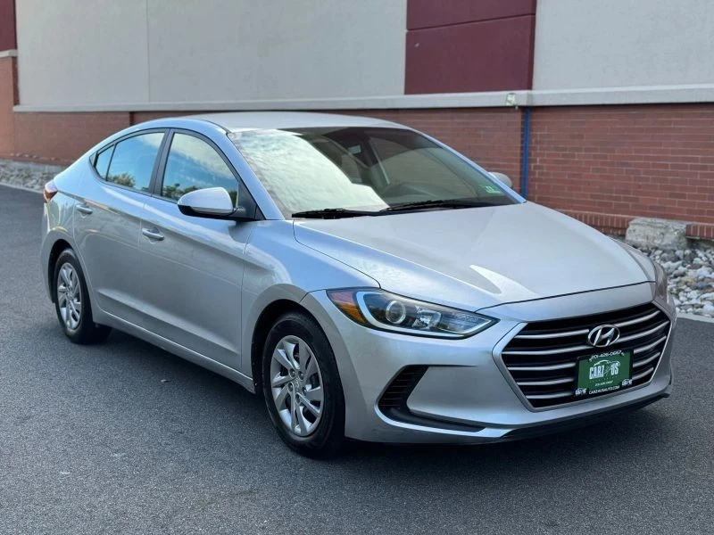 2017 Hyundai Elantra - Image 5 of 12