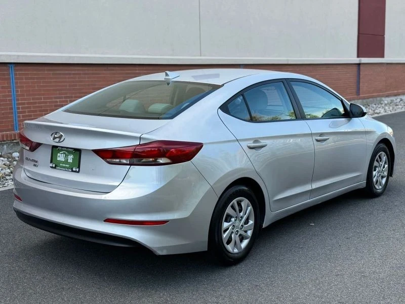 2017 Hyundai Elantra - Image 6 of 12