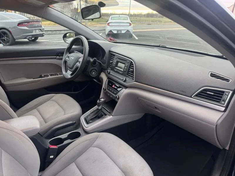 2017 Hyundai Elantra - Image 8 of 11