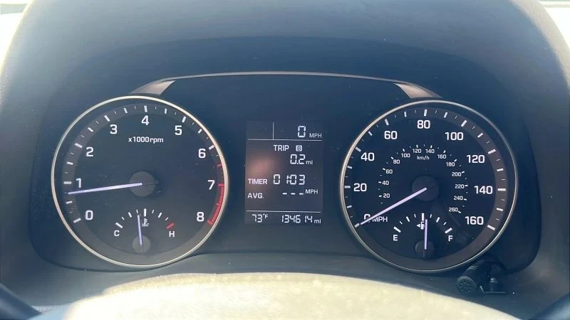 2017 Hyundai Elantra - Image 11 of 12