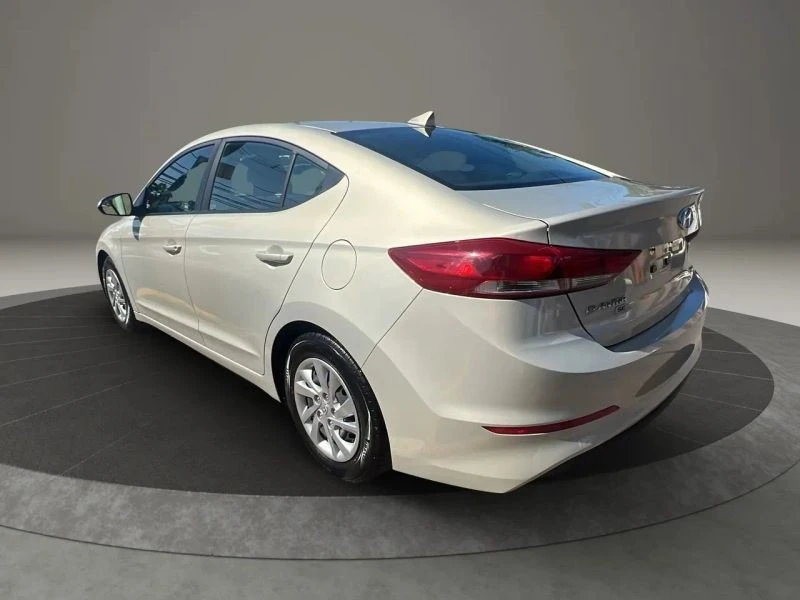 2017 Hyundai Elantra - Image 7 of 12