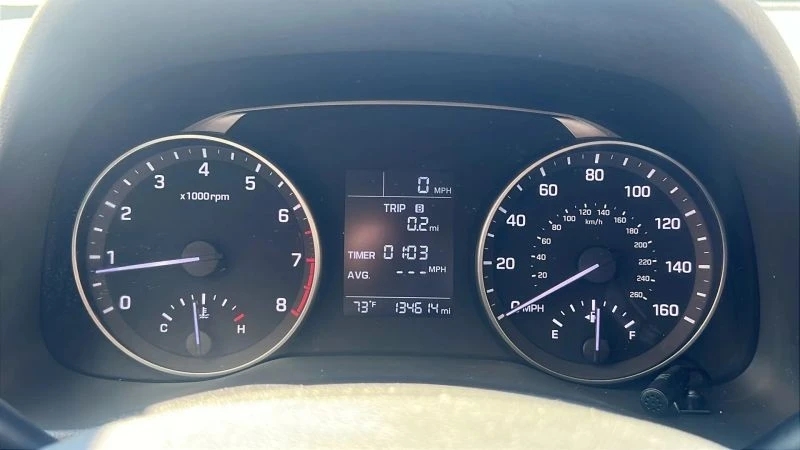 2017 Hyundai Elantra - Image 11 of 12