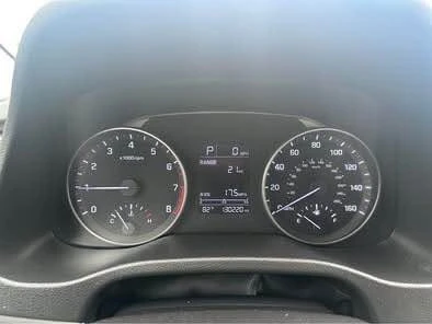 2017 Hyundai Elantra - Image 9 of 21
