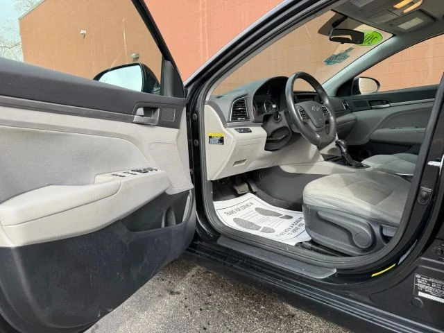2017 Hyundai Elantra - Image 12 of 21