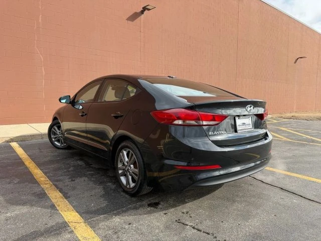 2017 Hyundai Elantra - Image 10 of 21