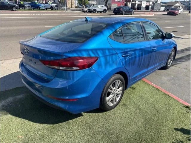 2017 Hyundai Elantra - Image 7 of 10