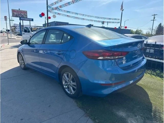 2017 Hyundai Elantra - Image 5 of 10