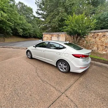 2017 Hyundai Elantra SE Sedan 4D