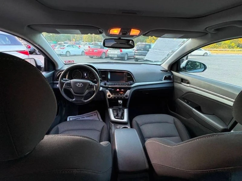 2017 Hyundai Elantra - Image 7 of 10
