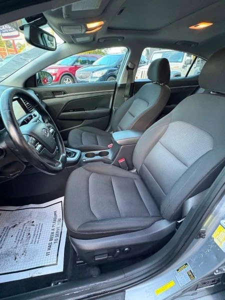 2017 Hyundai Elantra - Image 5 of 10